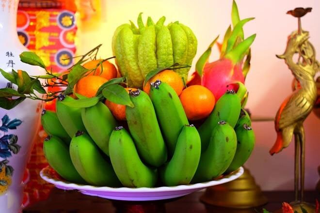 Bày mâm ngũ quả tại miền Bắc