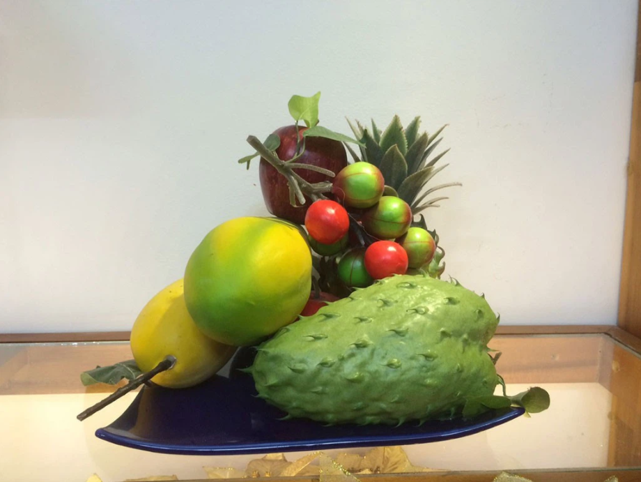 Bày mâm ngũ quả tại miền Nam