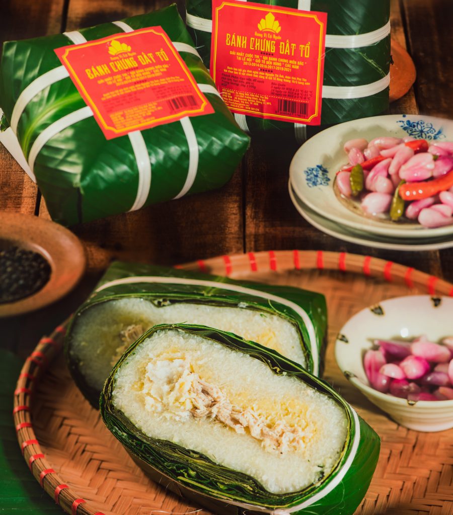 Dong-day-du-am-que-huong-voi-banh-chung-chuan-vi-Bac